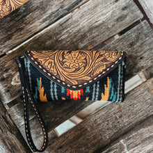 Woolen Saddle blanket Wristlet